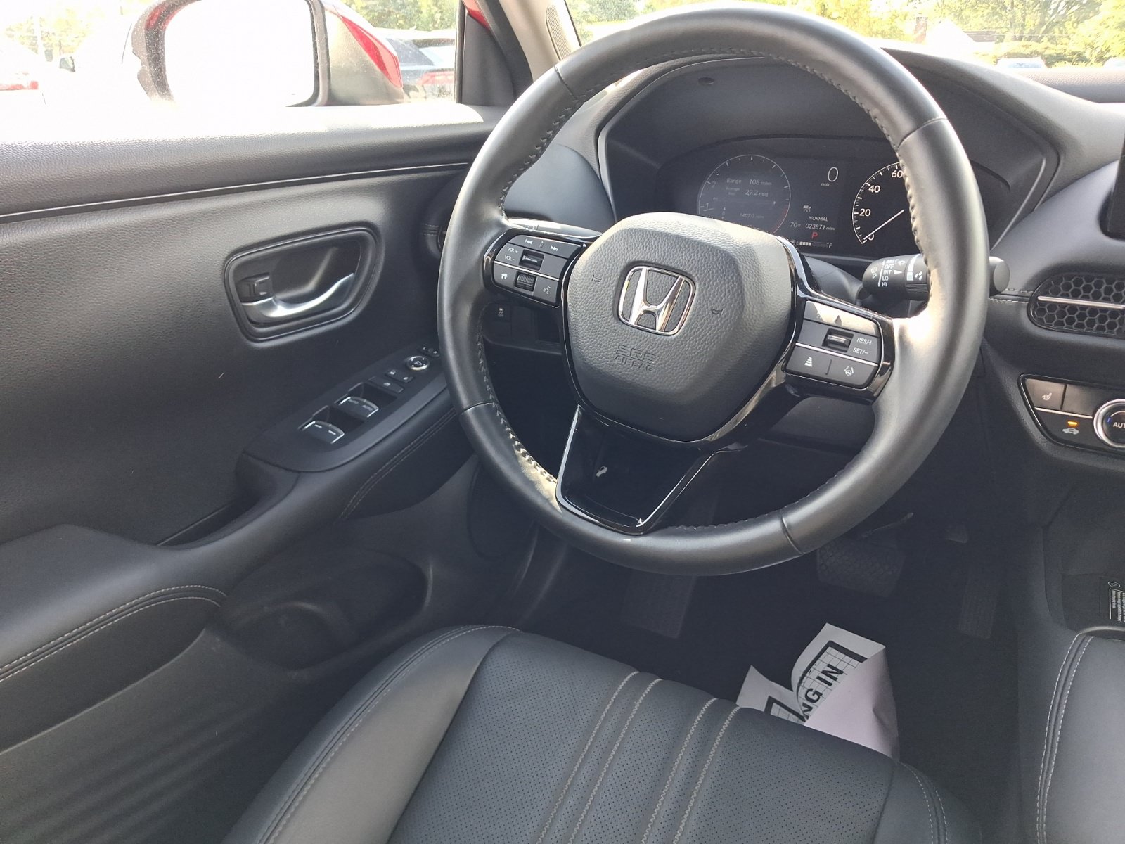 Used 2024 Honda HR-V EX-L image 21