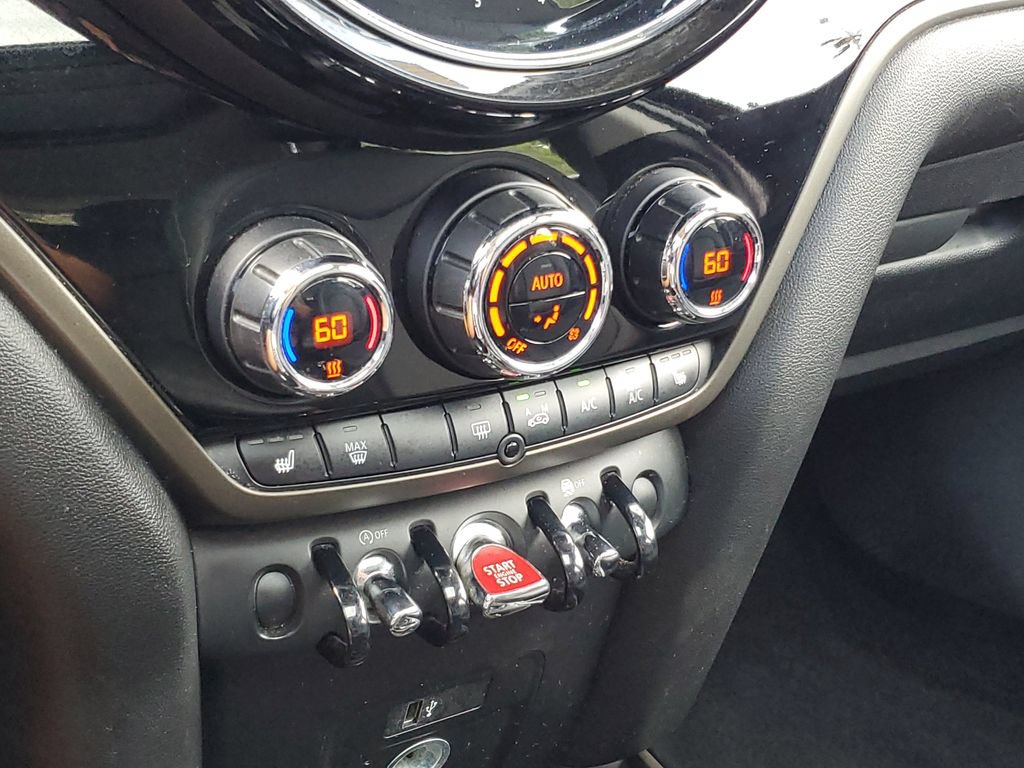 Used 2022 MINI Cooper Countryman FWD image 29