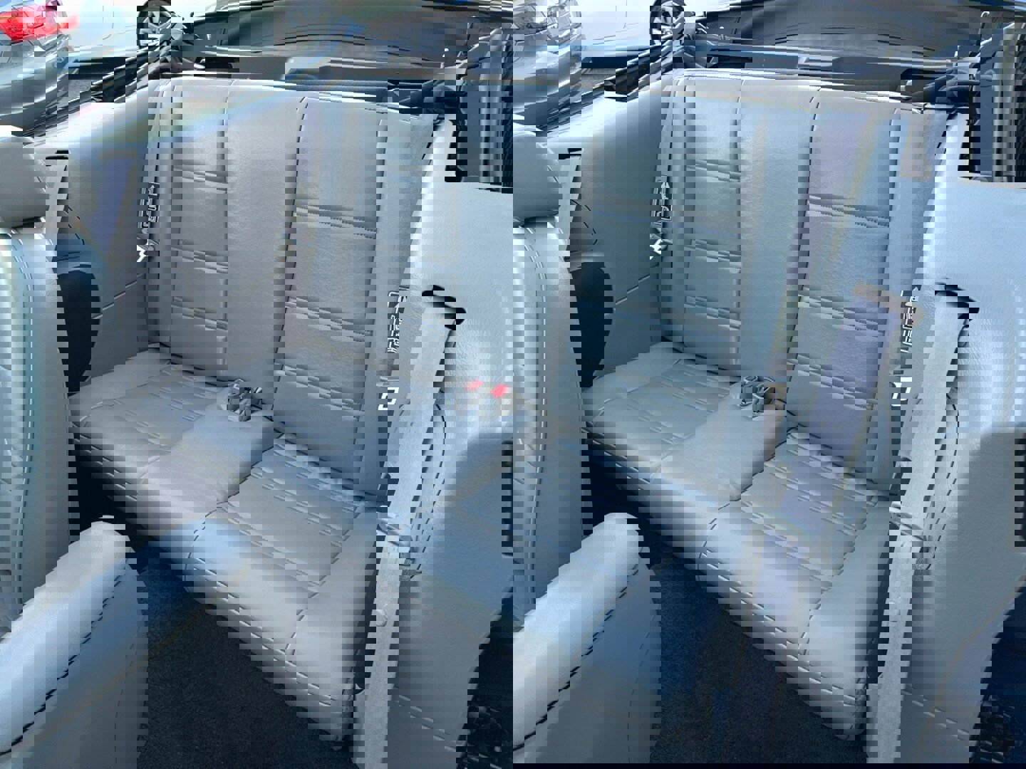 Used 2000 Ford Mustang Convertible RWD image 14