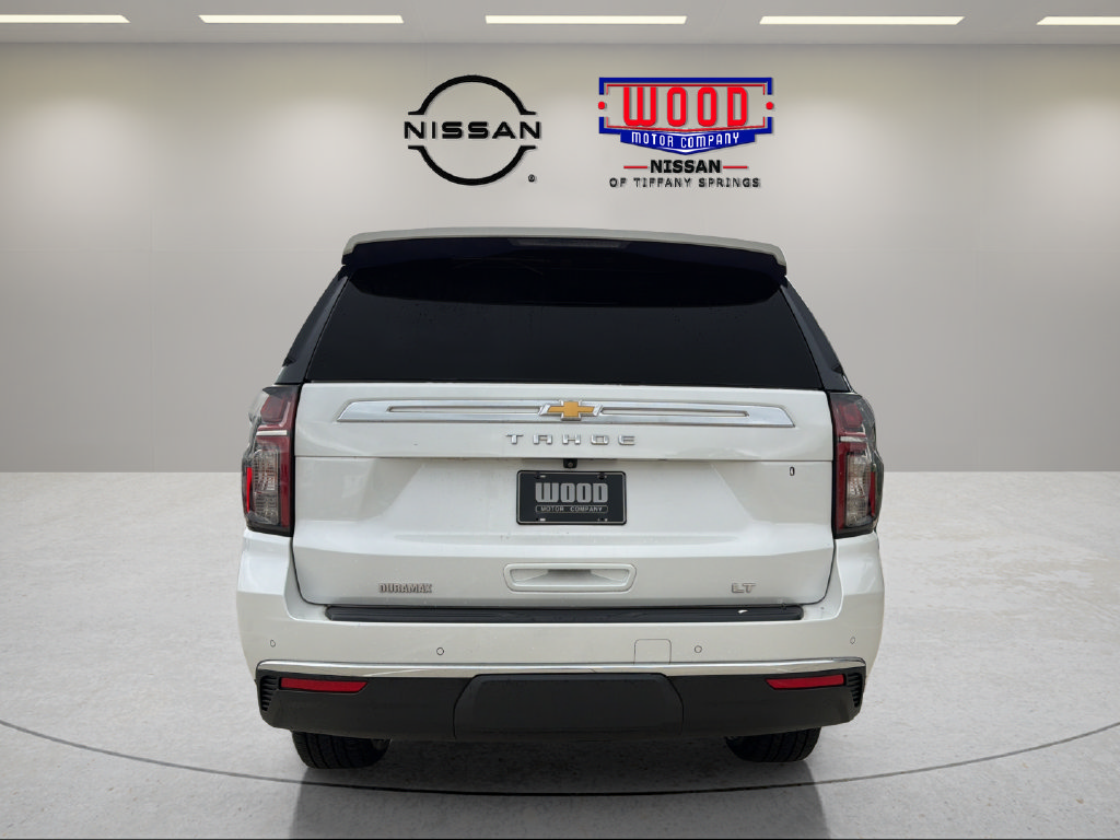 Used 2022 Chevrolet Tahoe LT w/ Luxury Package AWD/4WD image 3