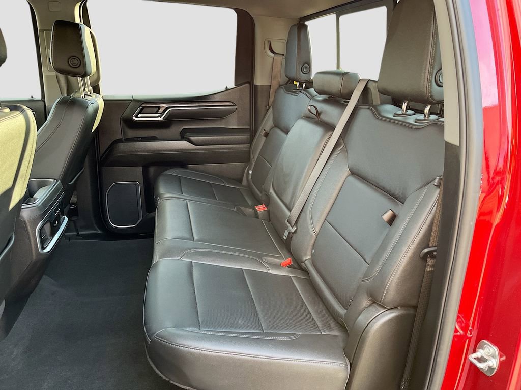 Used 2025 Chevrolet Silverado 1500 LTZ image 25