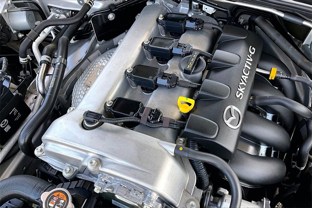 Used 2022 MAZDA MX-5 Miata Sport image 28