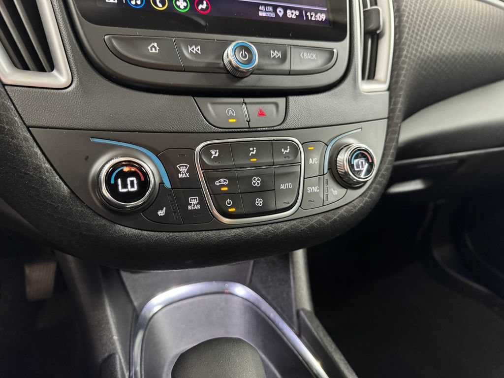 Used 2023 Chevrolet Malibu LT FWD image 22