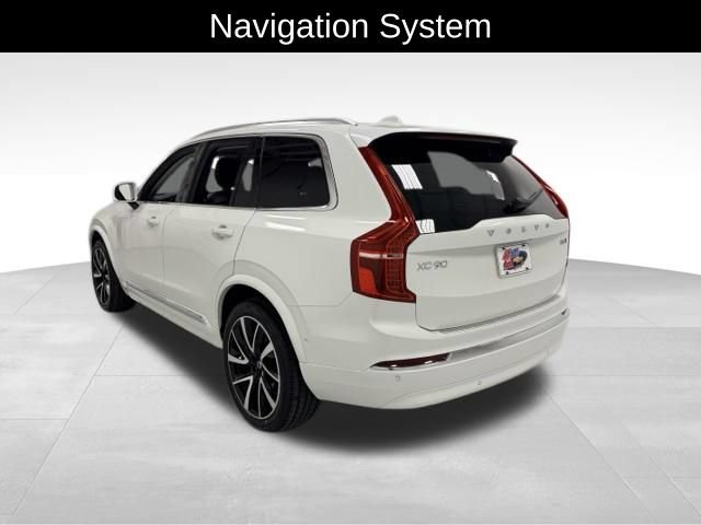 Used 2023 Volvo XC90 B6 Plus w/ Protection Package Premier AWD/4WD image 4