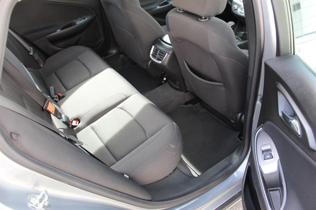 Used 2023 Chevrolet Malibu LT FWD image 13