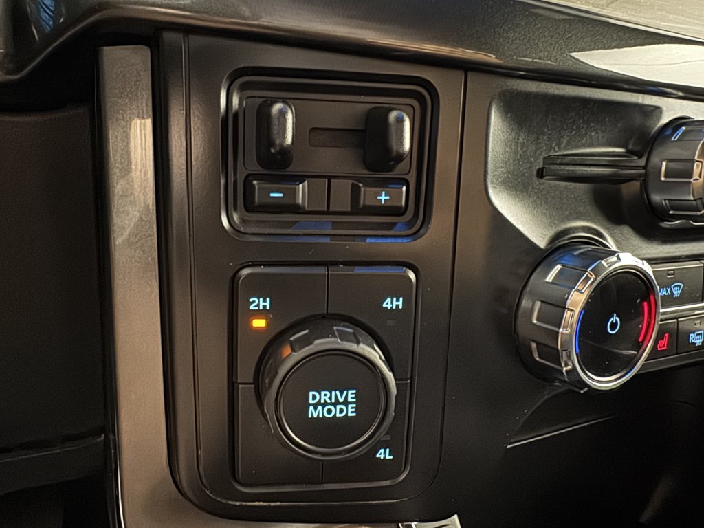 Used 2022 Ford F150 XLT w/ Equipment Group 302A High AWD/4WD image 34