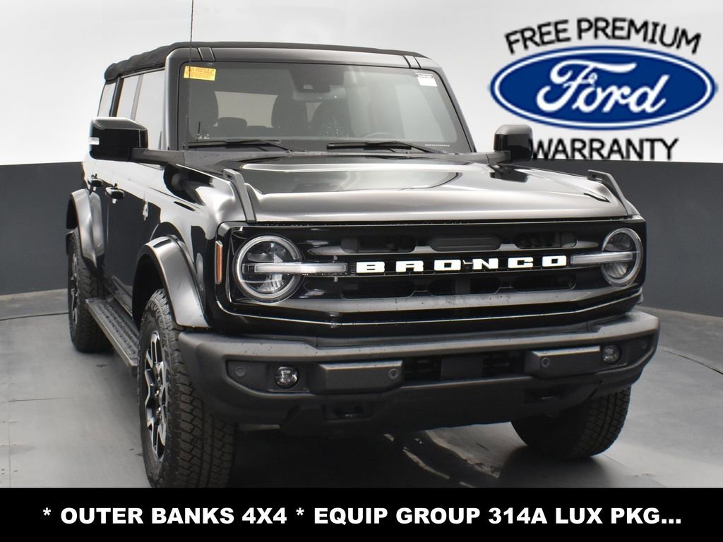 Used 2022 Ford Bronco Outer Banks image 2