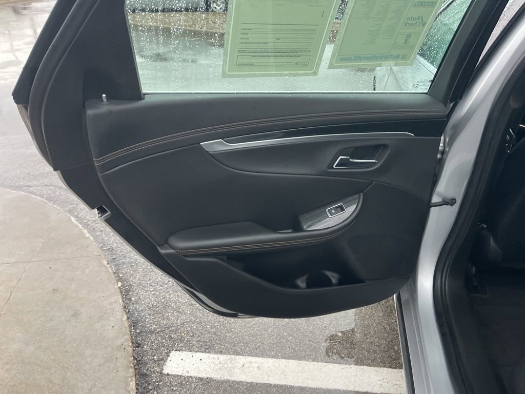 Used 2020 Chevrolet Impala LT image 14