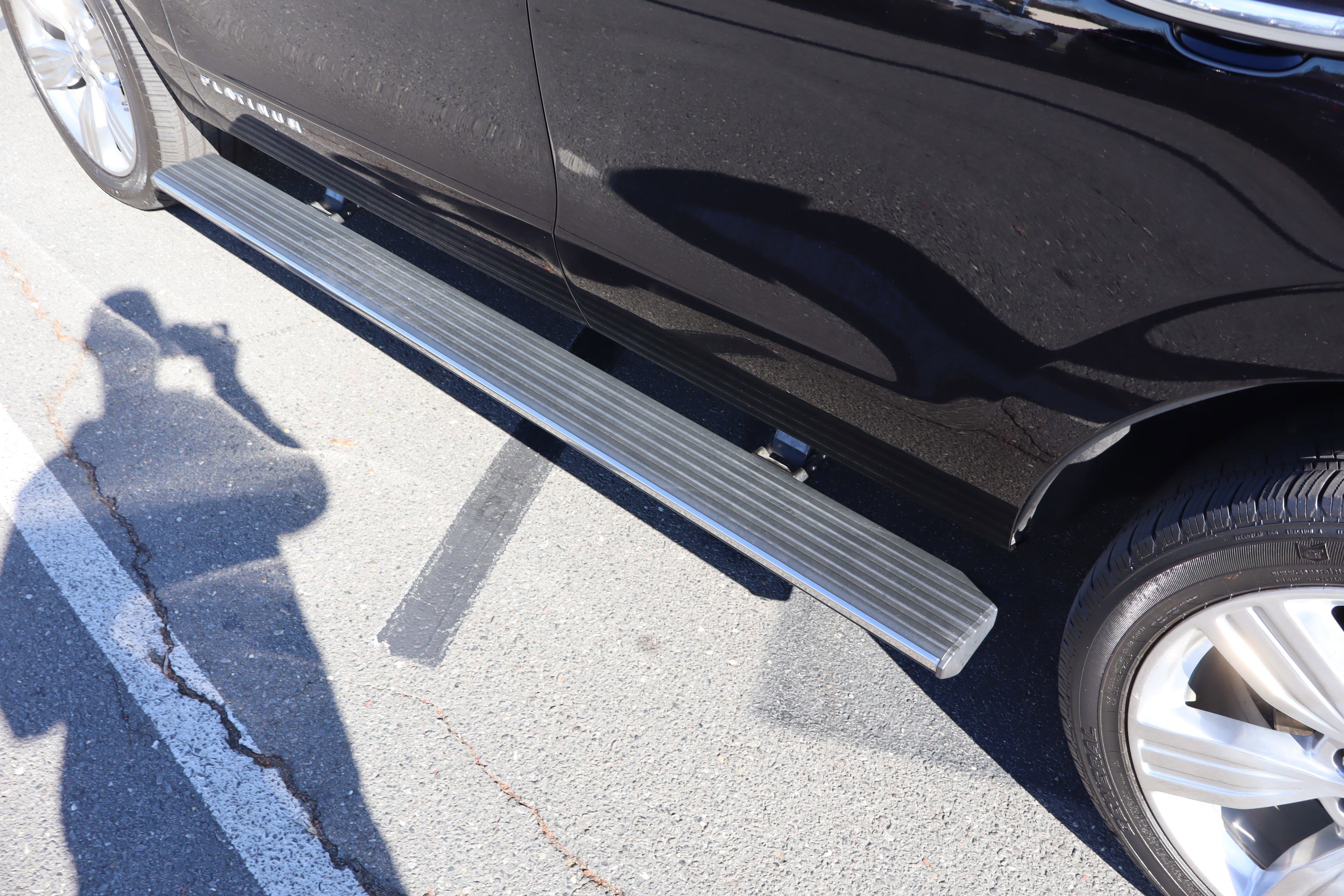 Used 2024 Ford Expedition Platinum image 13