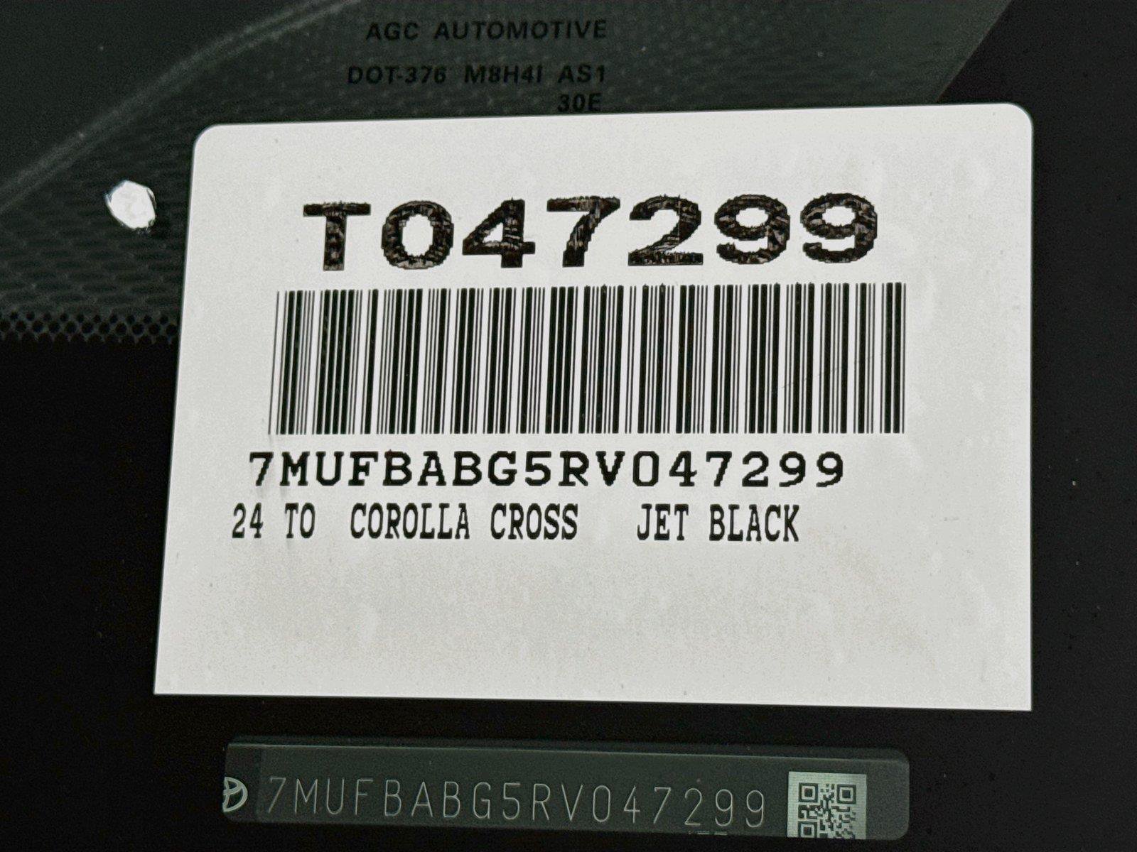 Certified 2024 Toyota Corolla Cross AWD Hybrid image 43