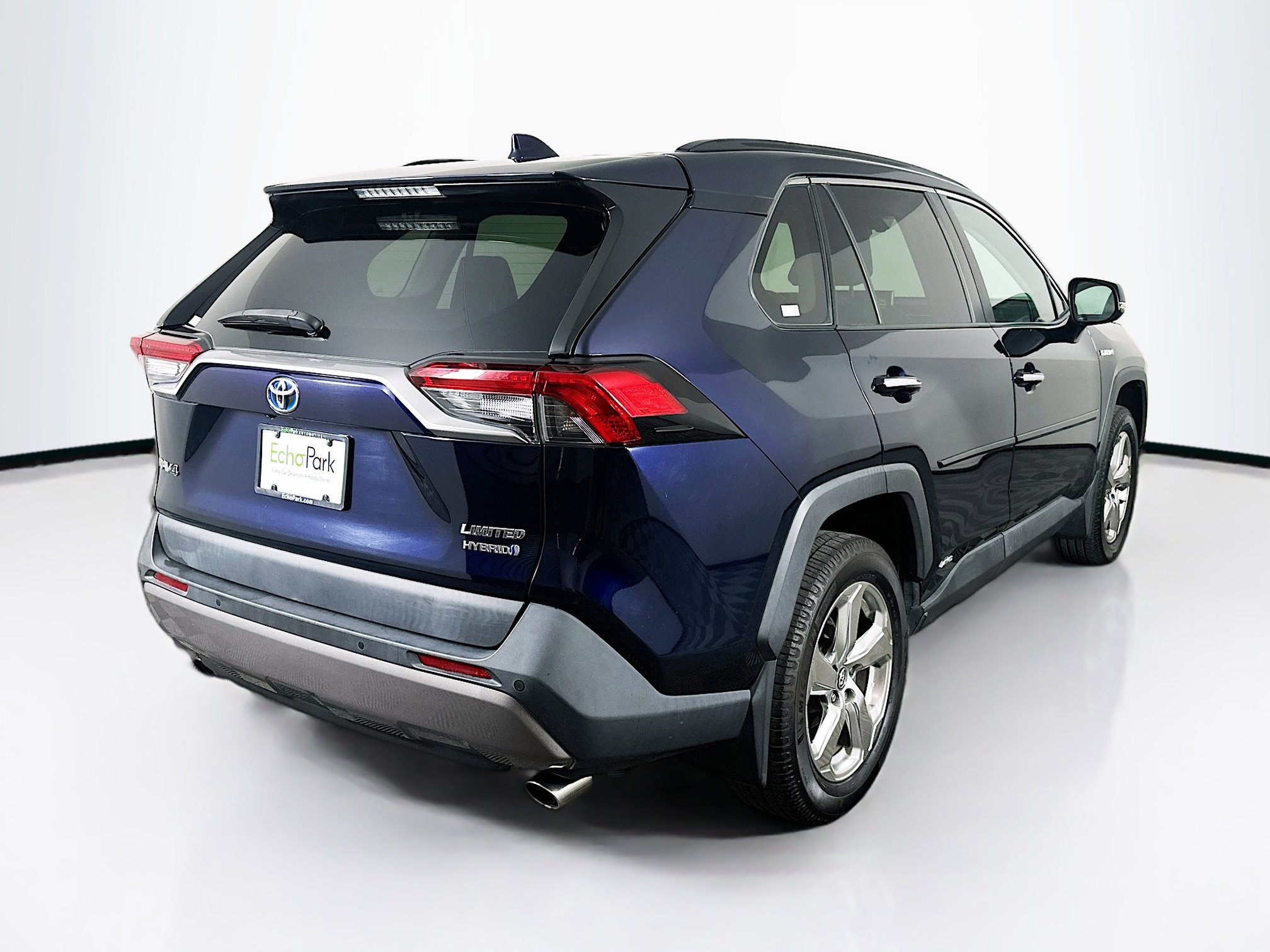 Used 2021 Toyota RAV4 Limited image 9