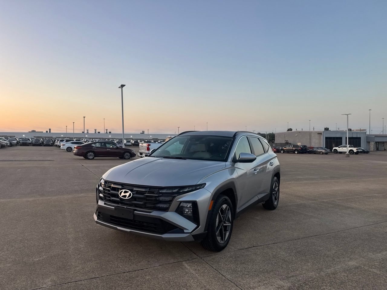 Used 2025 Hyundai Tucson SEL AWD/4WD image 8