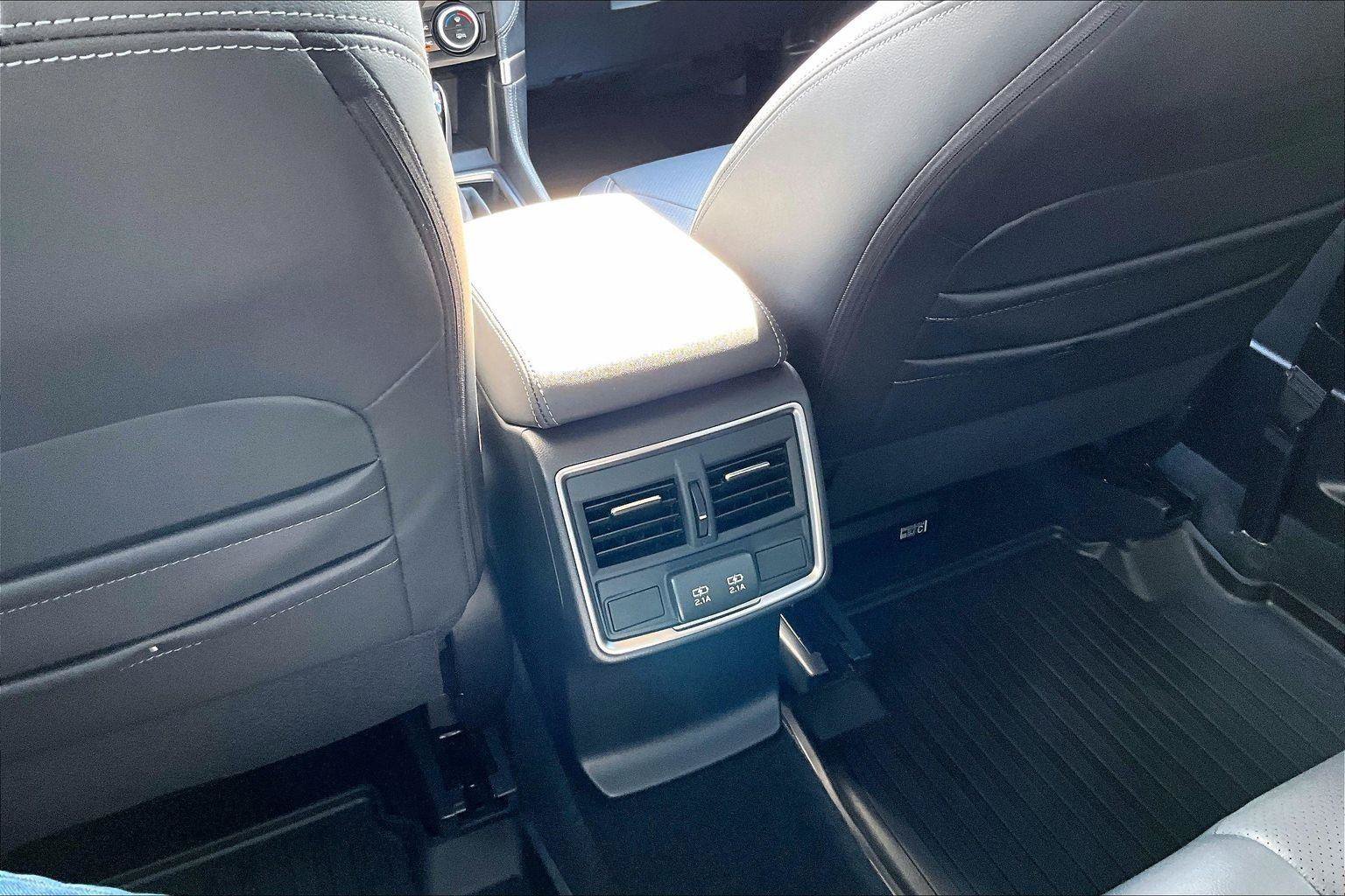 Used 2023 Subaru Forester Limited AWD/4WD image 33