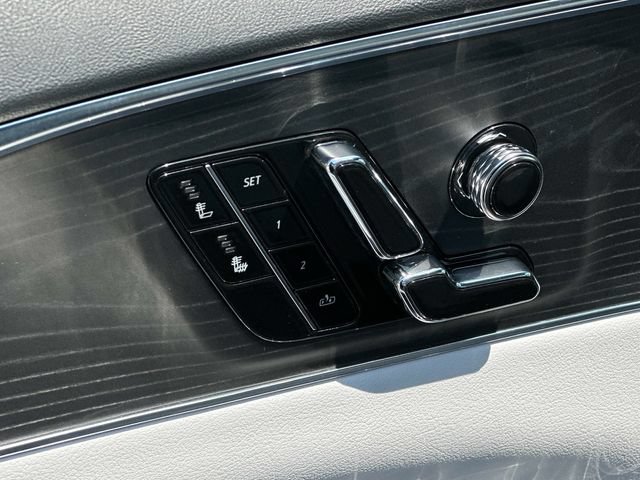 Certified 2024 Cadillac Lyriq Sport AWD/4WD image 14