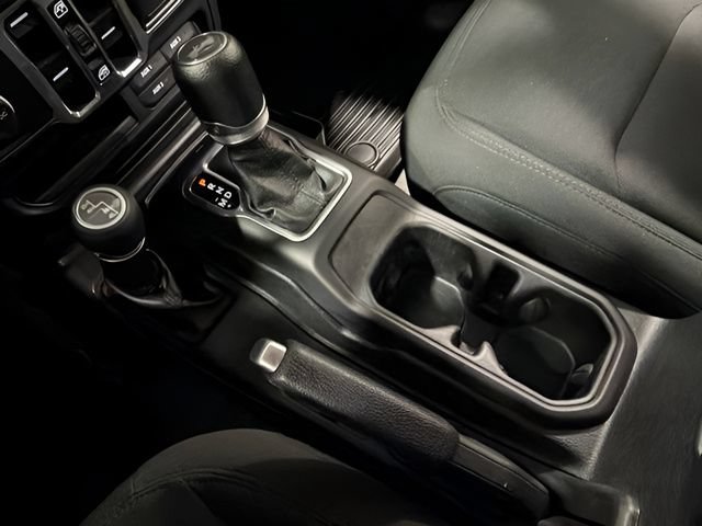 Used 2020 Jeep Wrangler Unlimited Sport AWD/4WD image 28
