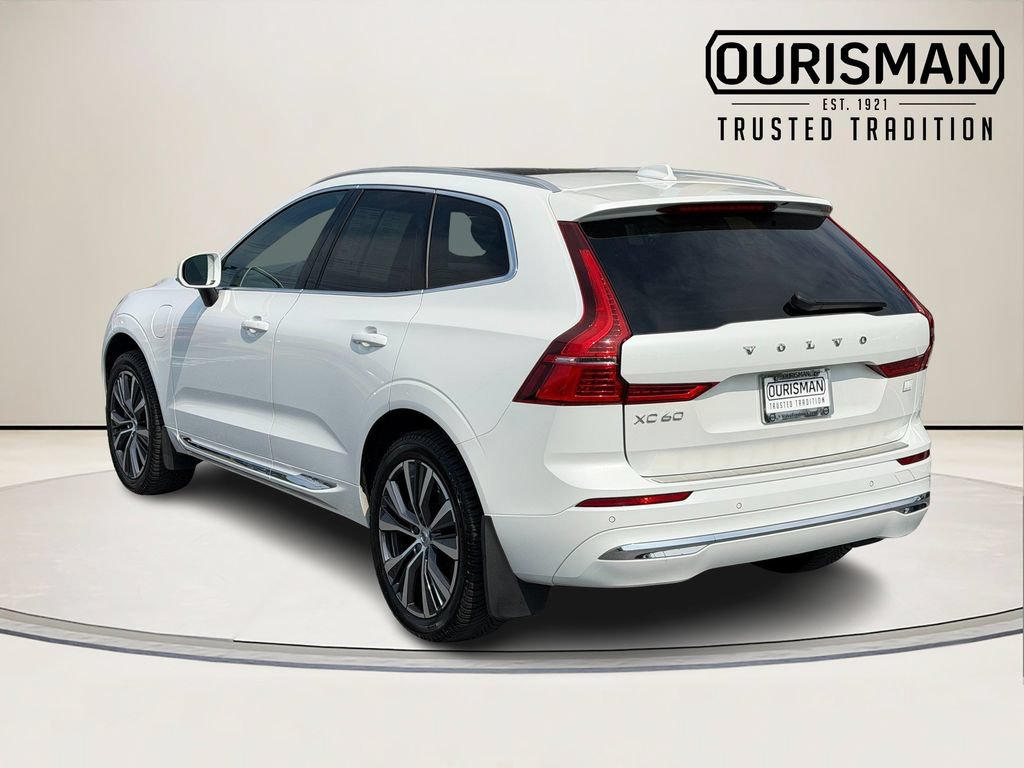 Used 2022 Volvo XC60 T8 Inscription Expression w/ Climate Package AWD/4WD image 6