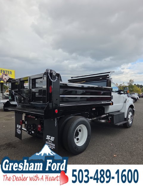 New 2027 Ford F650 2WD Regular Cab Super Duty image 5