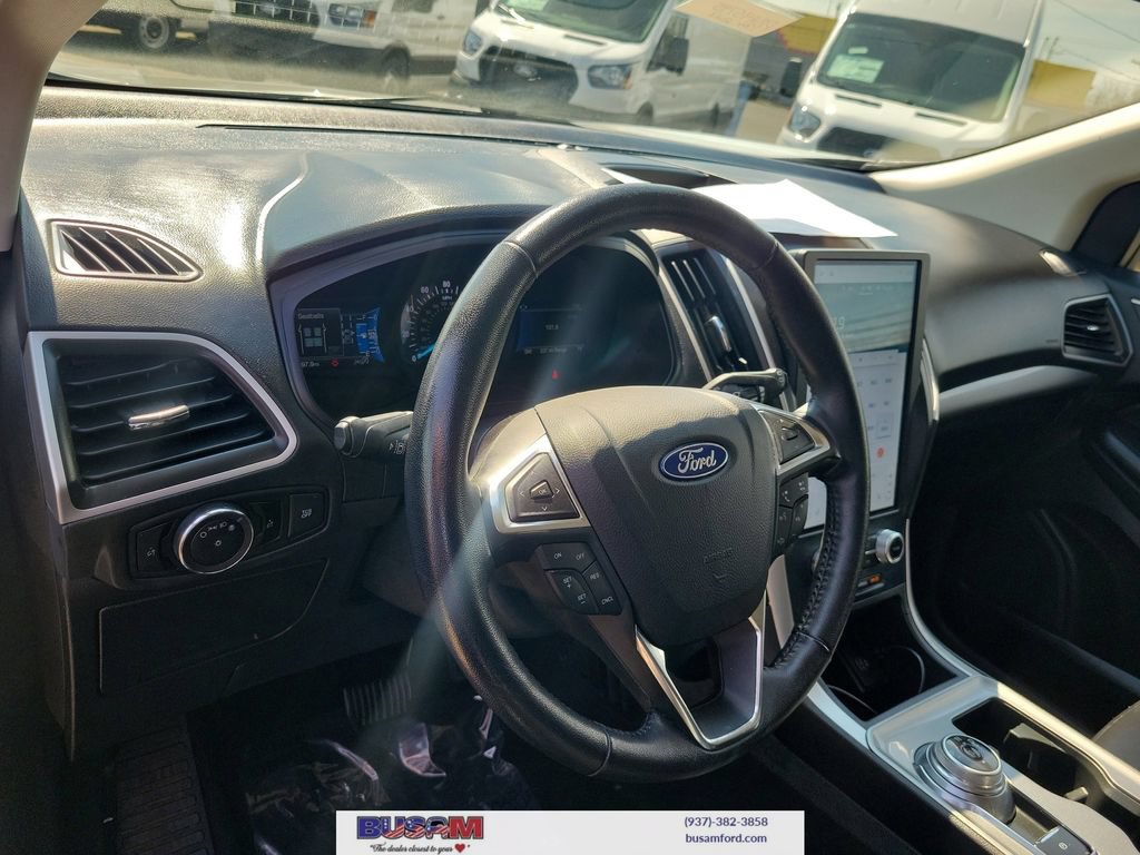 Used 2023 Ford Edge SEL AWD/4WD image 16