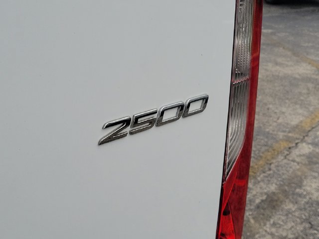 Used 2025 Mercedes-Benz Sprinter 2500 image 6