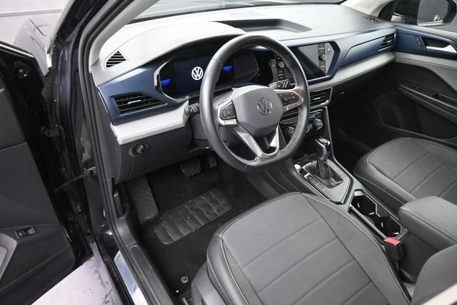 Used 2024 Volkswagen Taos SE FWD image 21