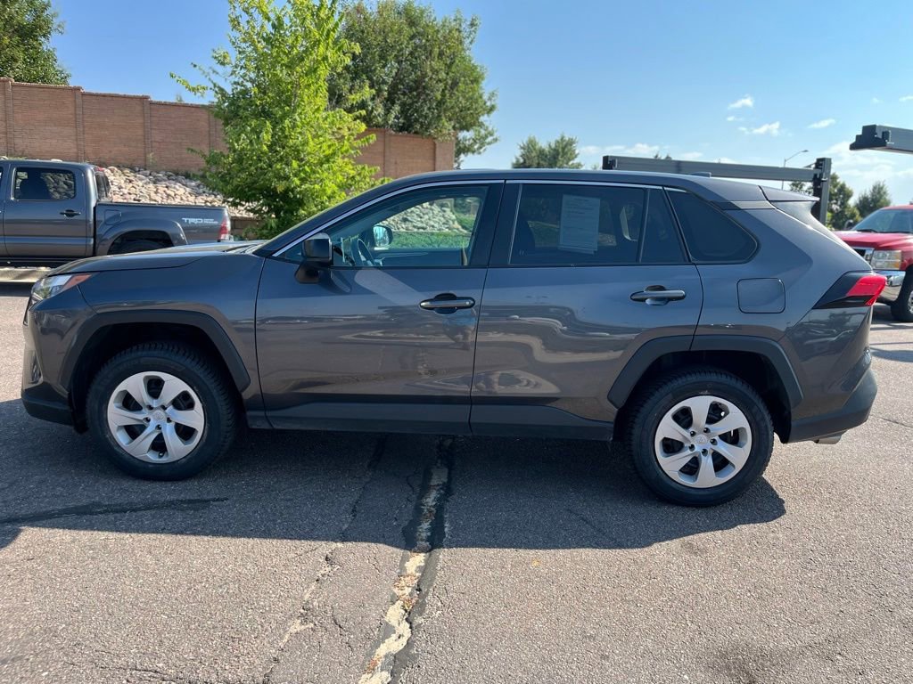 Used 2024 Toyota RAV4 LE image 5