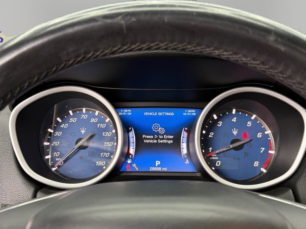Used 2018 Maserati Ghibli RWD image 17