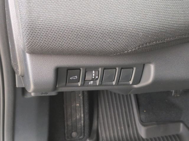 New 2026 Subaru Outback Limited image 16