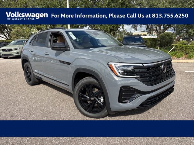 New 2026 Volkswagen Atlas Cross Sport SEL R-Line image 1