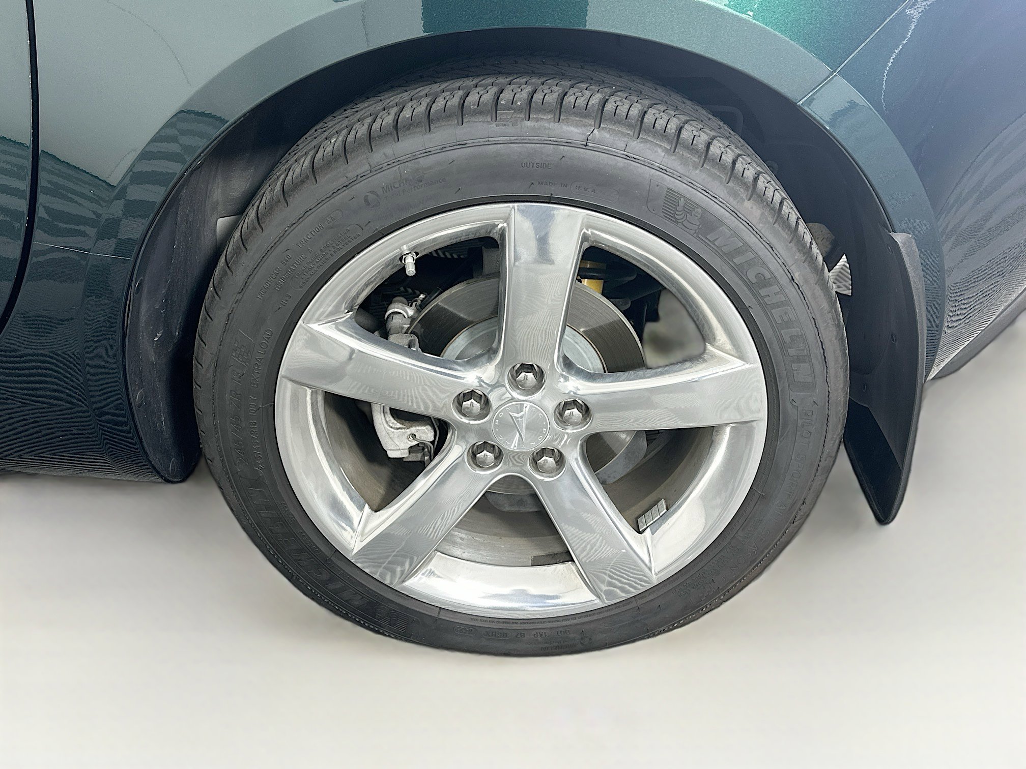 Used 2008 Pontiac Solstice GXP w/ Premium Package image 11