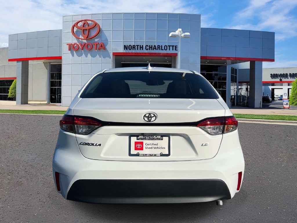 Used 2026 Toyota Corolla LE w/ LE Premium Package FWD image 7