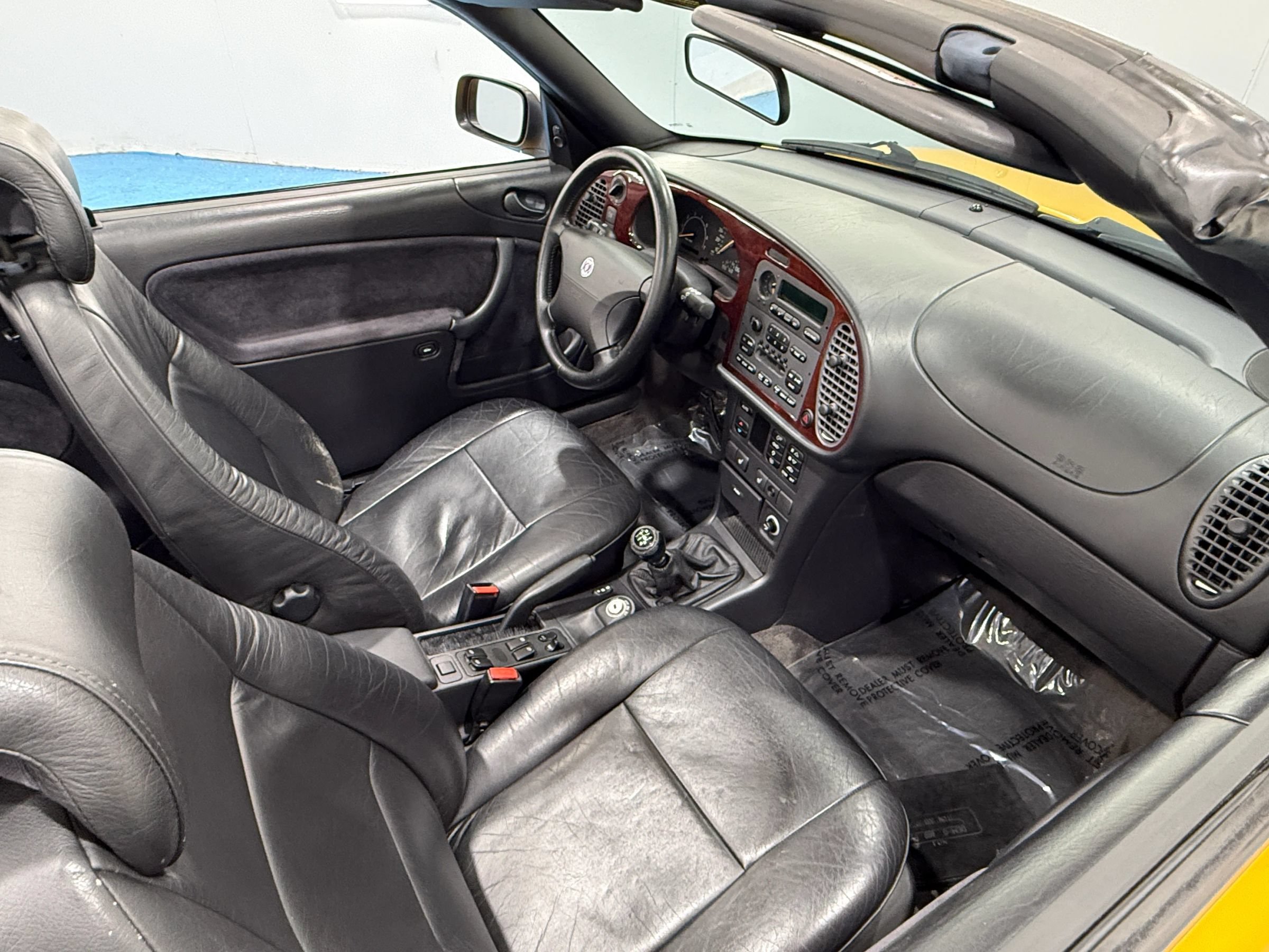 Used 1998 Saab 900 SE Turbo FWD image 46