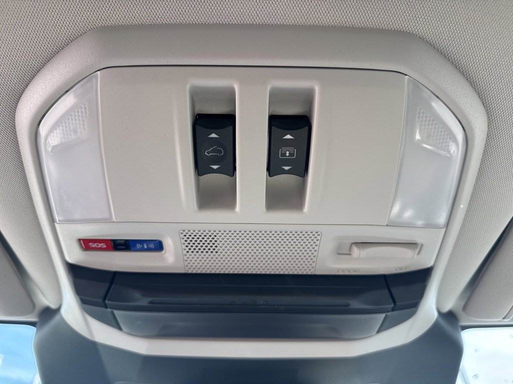 New 2025 Subaru Ascent Limited image 19