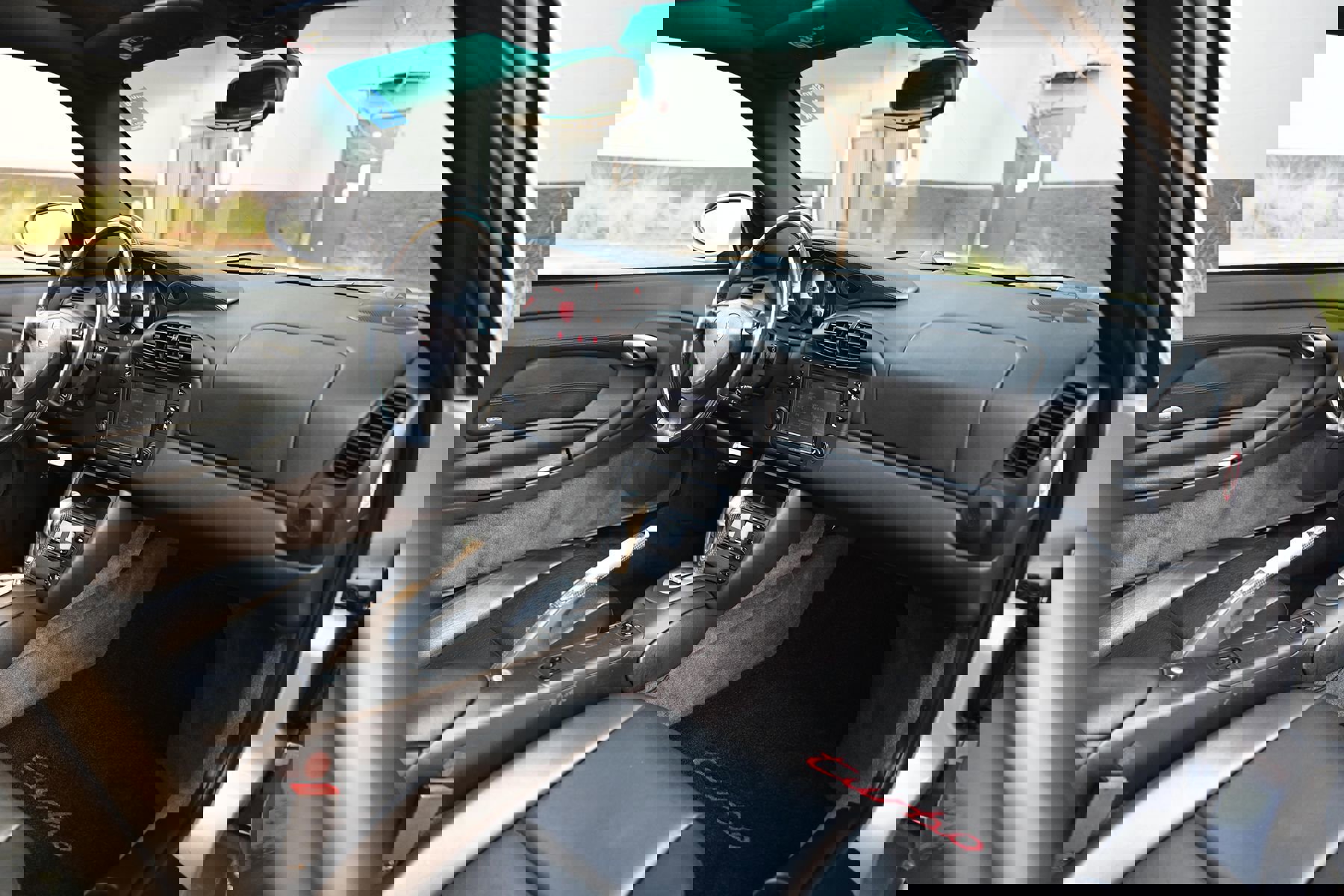 Used 2001 Porsche 911 Turbo image 21