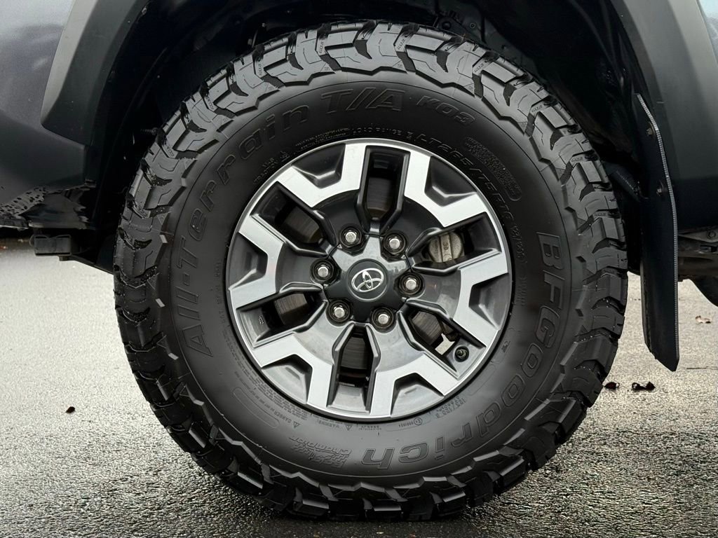Certified 2021 Toyota Tacoma TRD Off-Road w/ Technology Package image 9