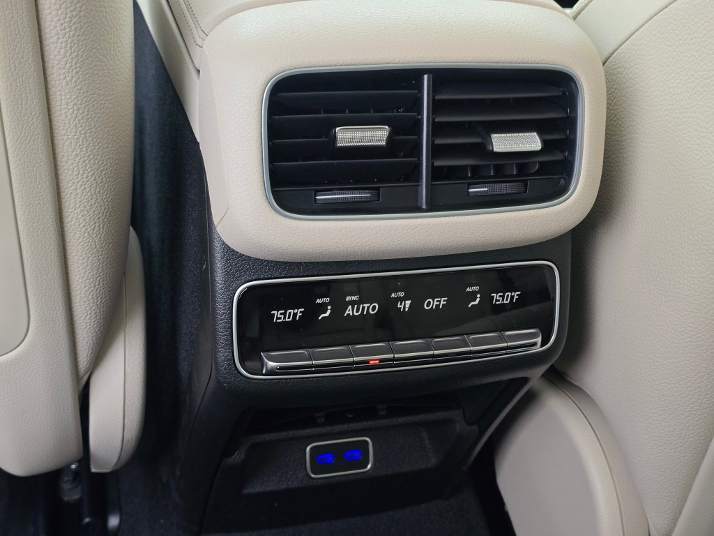 New 2026 Mercedes-Benz GLS 450 4MATIC image 17