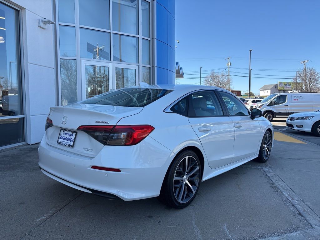 Used 2024 Honda Civic Touring image 6