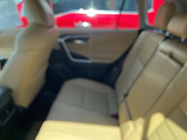 Used 2022 Toyota RAV4 XLE Premium AWD/4WD image 22