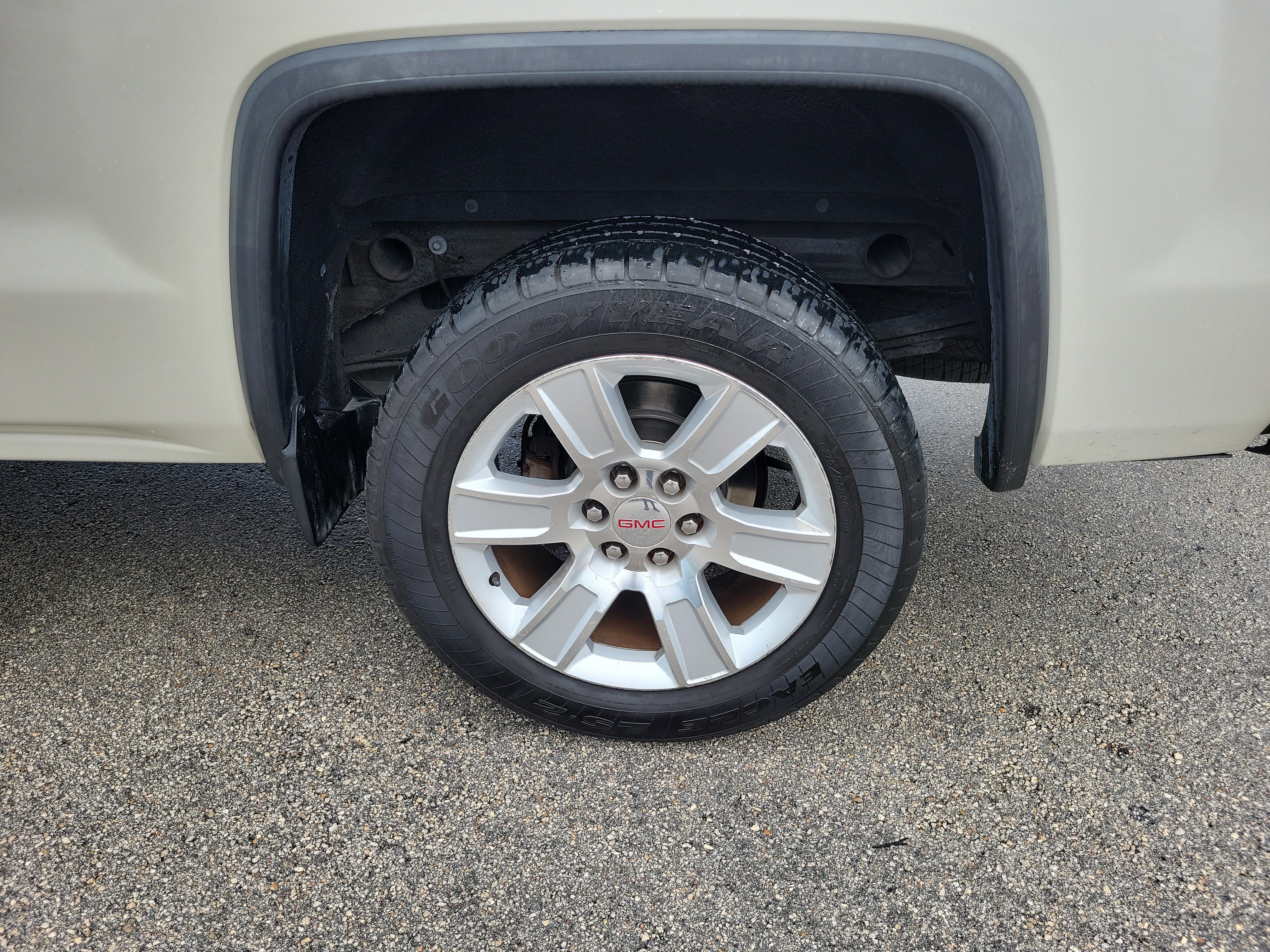 Used 2014 GMC Sierra 1500 SLE w/ SLE Preferred Package RWD image 26