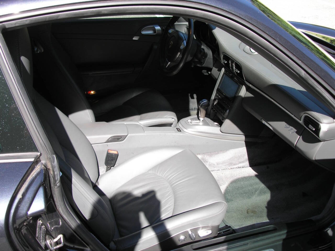 Used 2006 Porsche 911 Carrera S RWD image 5