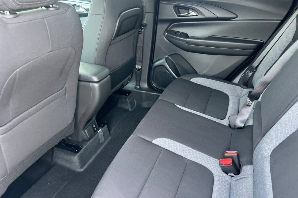 New 2026 Chevrolet TrailBlazer LT w/ Convenience Package image 9