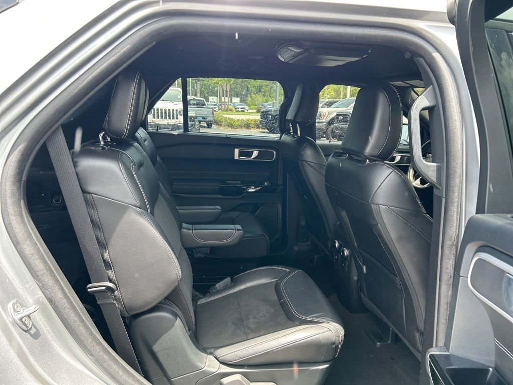 Used 2023 Ford Explorer ST AWD/4WD image 41