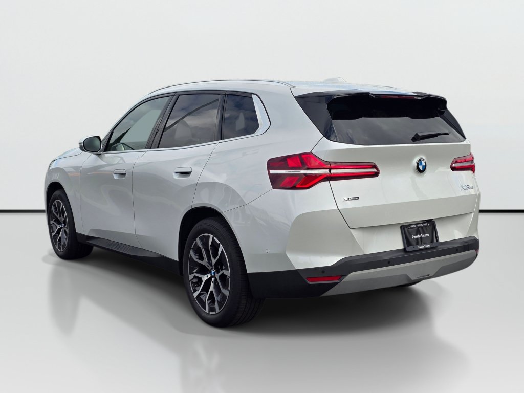 Used 2026 BMW X3 xDrive30i AWD/4WD image 3