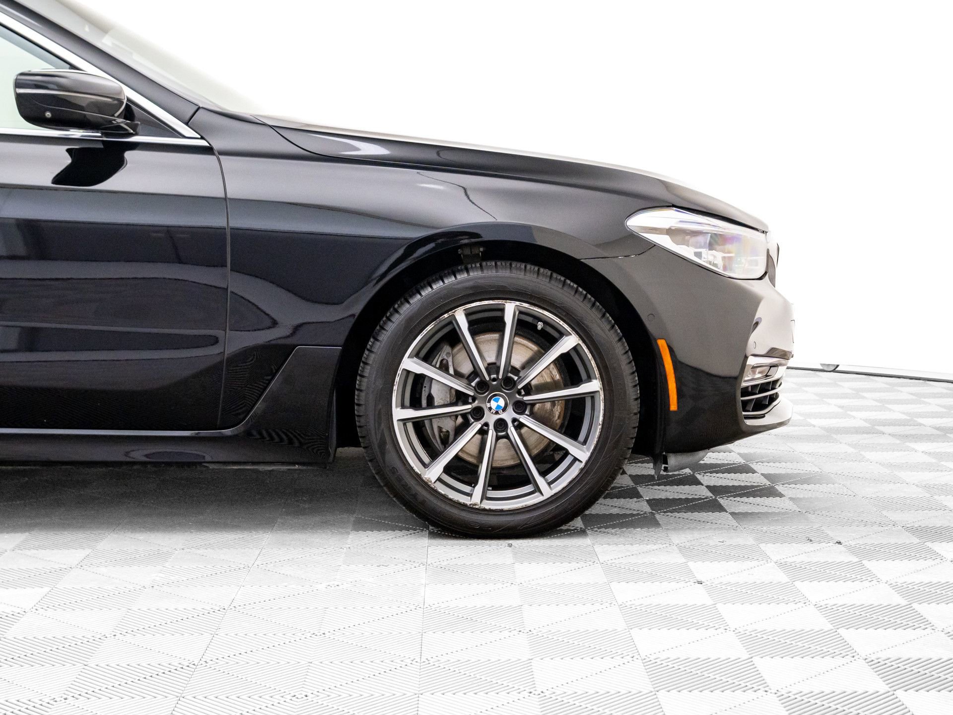 Used 2018 BMW 640i Gran Turismo xDrive image 36