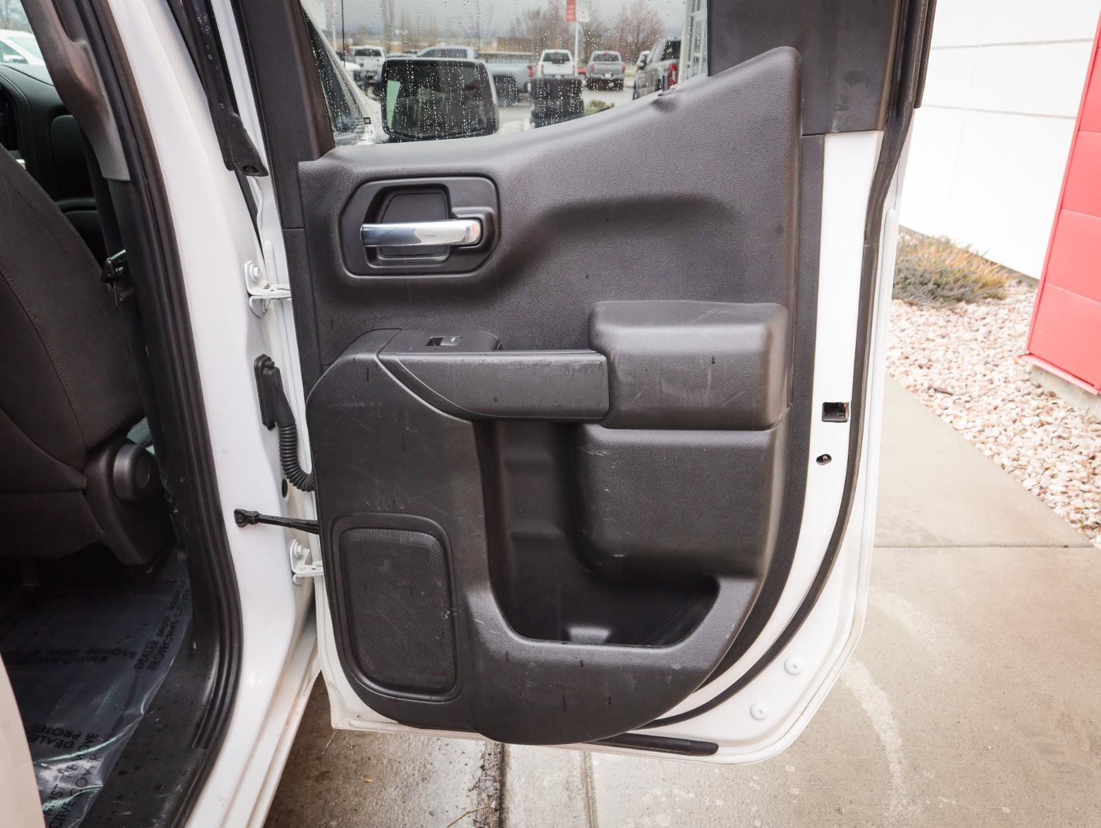 Used 2021 Chevrolet Silverado 1500 LT w/ Bed Protection Package image 29