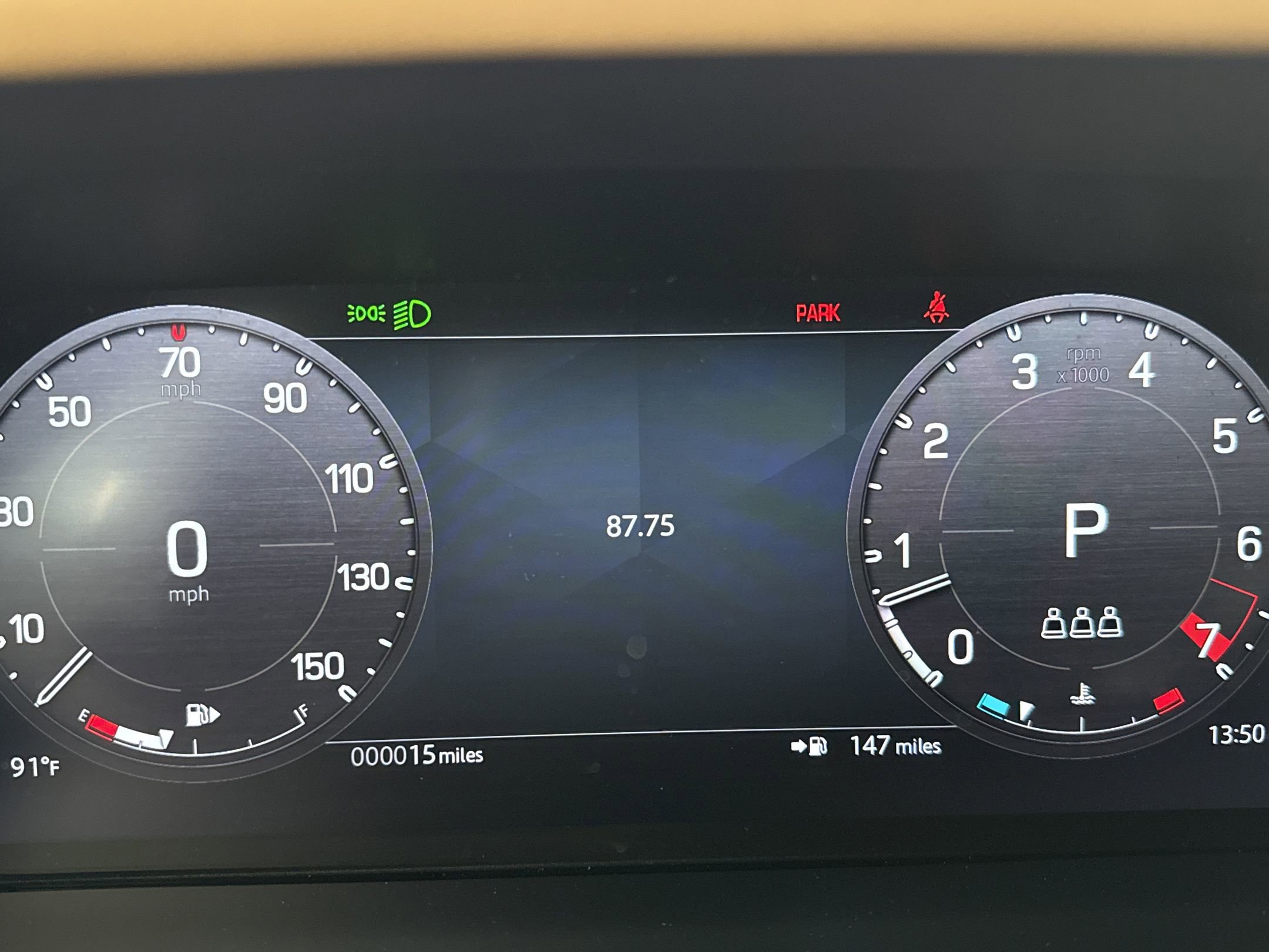 New 2026 Land Rover Defender 110 X-Dynamic SE AWD/4WD image 19