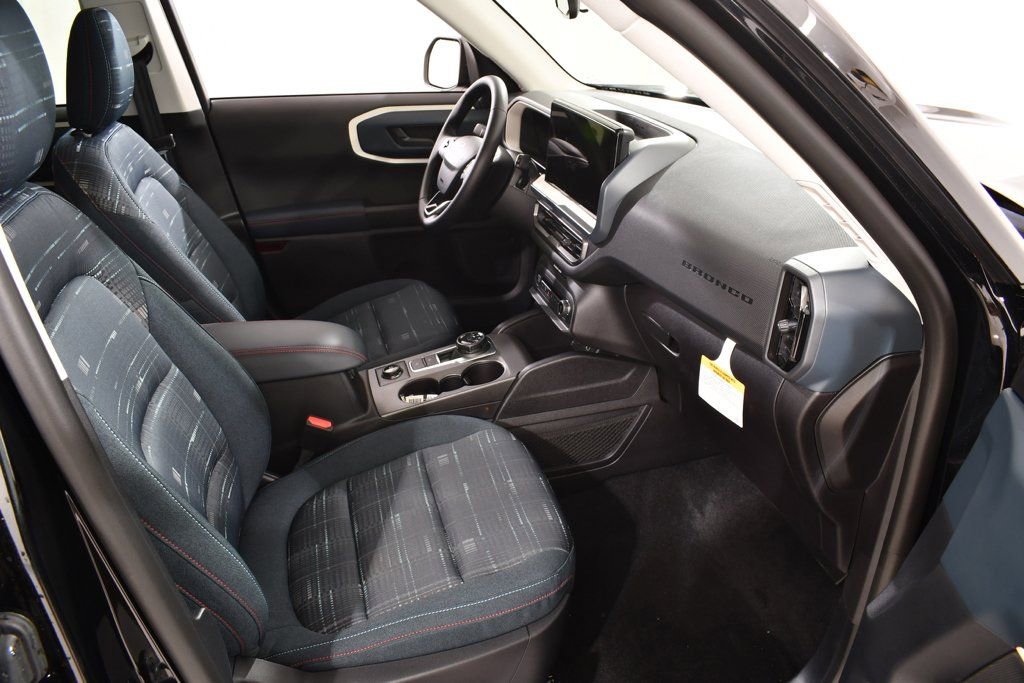 New 2025 Ford Bronco Sport Heritage w/ Convenience Package image 10
