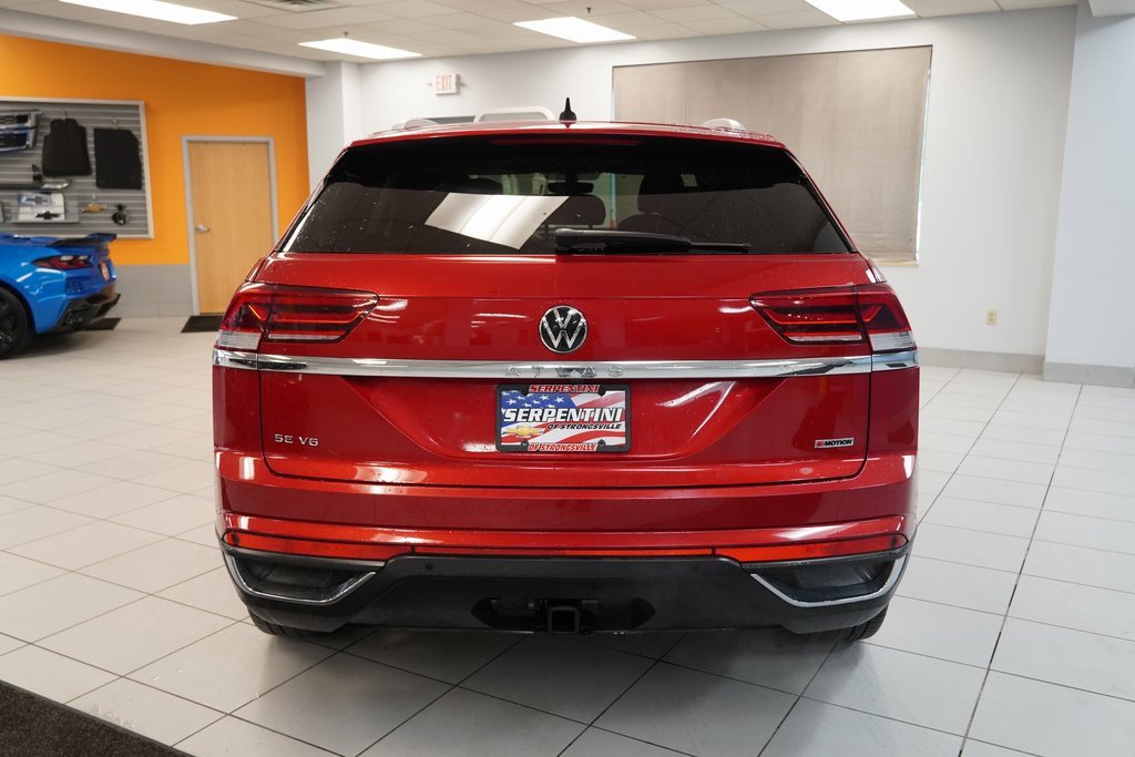 Used 2021 Volkswagen Atlas Cross Sport SE w/ Panoramic Sunroof Package image 9