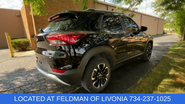 Certified 2021 Chevrolet TrailBlazer LT w/ Convenience Package FWD image 8