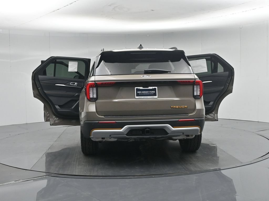 New 2026 Ford Explorer Tremor AWD/4WD image 34