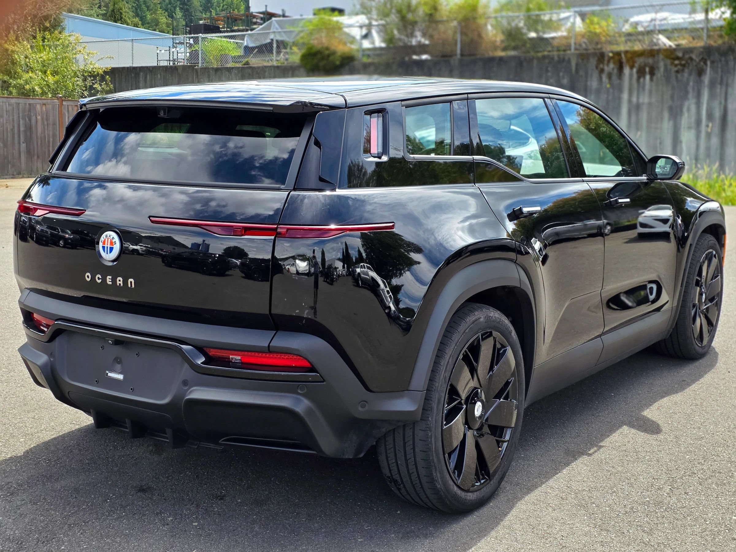 Used 2023 Fisker Ocean Extreme AWD/4WD image 7